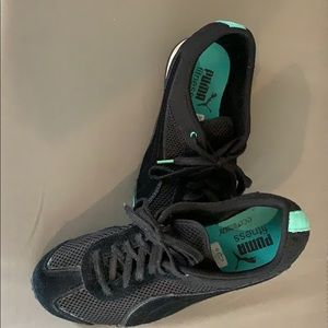 Puma Sneakers